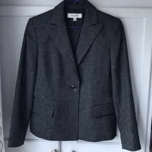 Beautiful Jones Studio blazer suit jacket